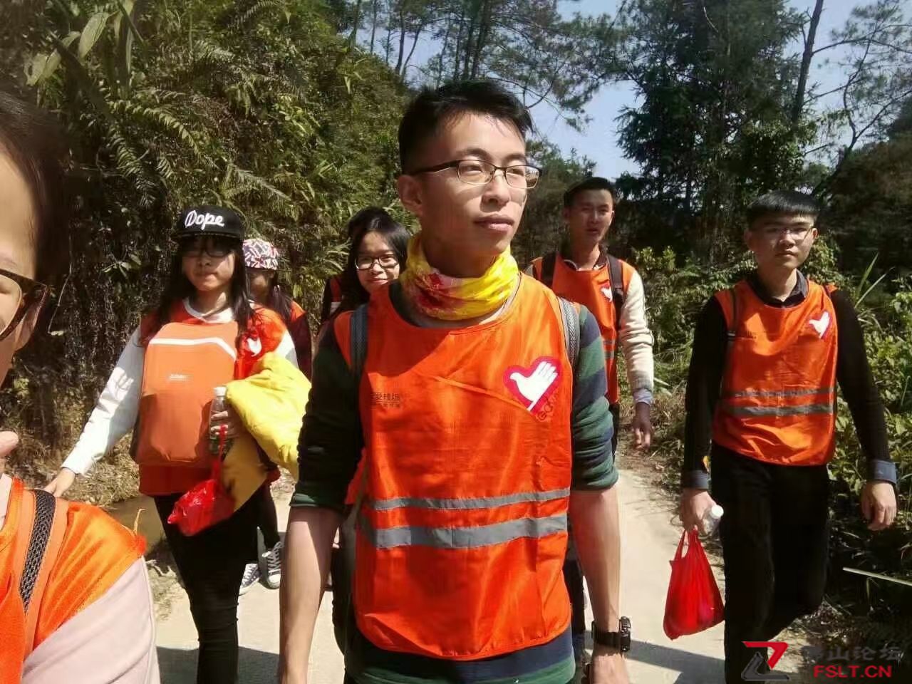 洪祿騫：“公益達人”為家鄉(xiāng)貢獻青春力量