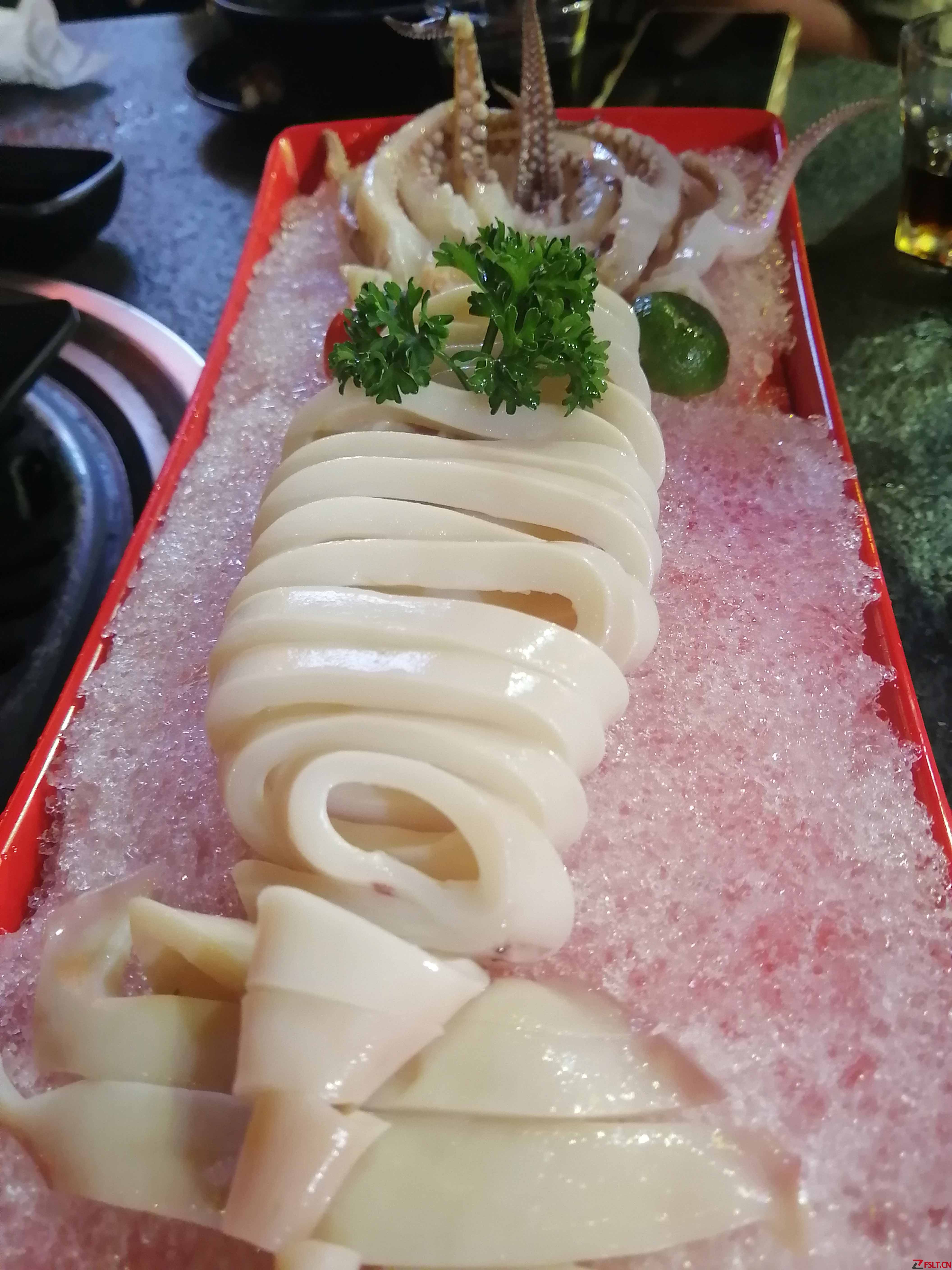 冬天吃冰鎮(zhèn)魷魚真不錯(cuò)！